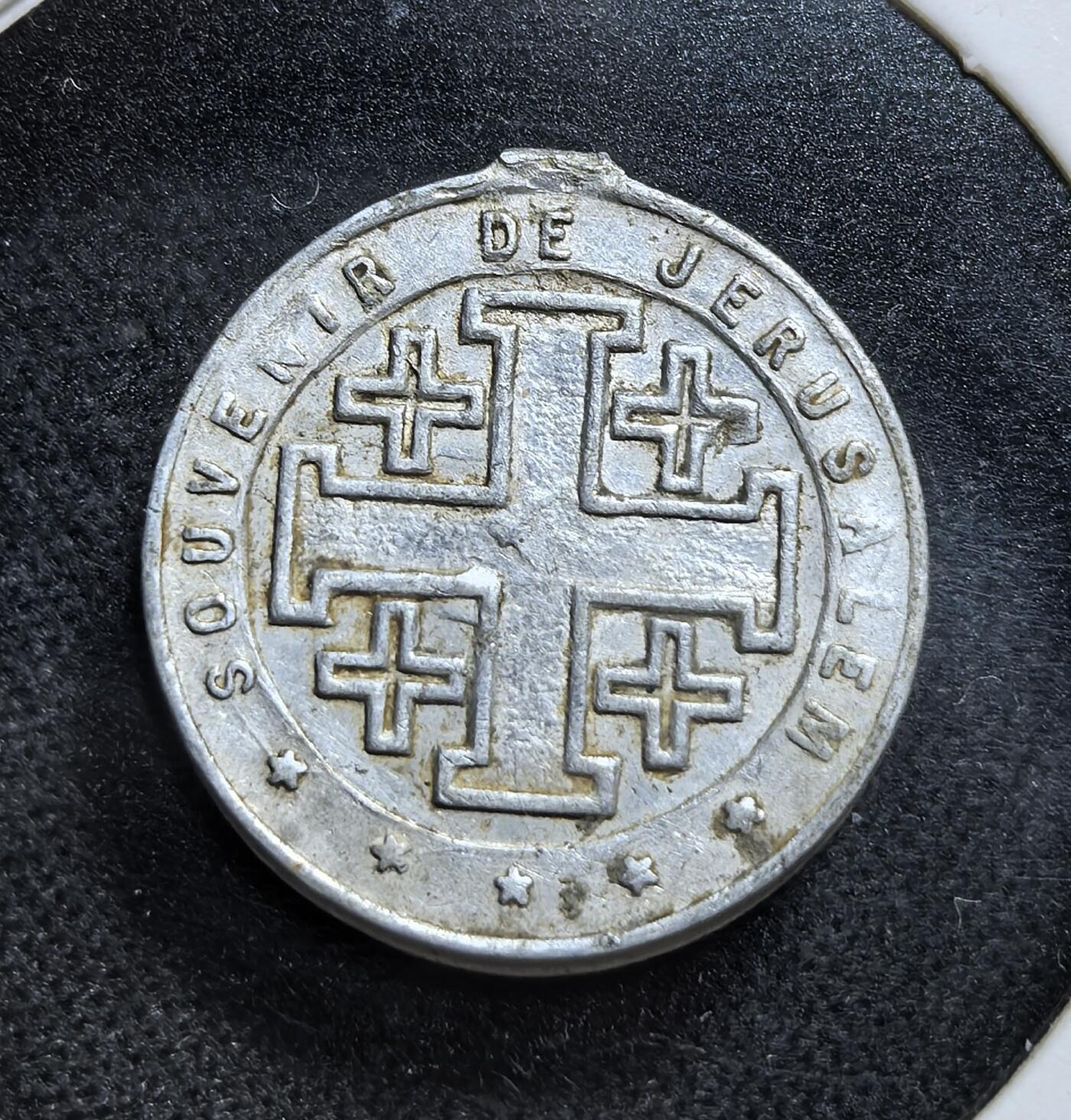 外国优质老铜币纪念币银币专场，周六晚上九点倒数截拍，满百包邮，节前出差在外，5月3日统一发货,可寄存半年，喜欢朋友微信扫描二维码可直接参拍