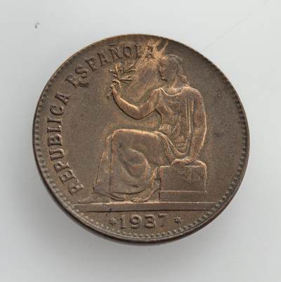 外国优质老铜币纪念币银币专场，周六晚上九点倒数截拍，满百包邮，节前出差在外，5月3日统一发货,可寄存半年，喜欢朋友微信扫描二维码可直接参拍 欧洲老藏家币藏-西班牙内战1937 年共和派50分，象征共和理想，是战乱中流通的辅币，见证了共和政府的战时经济与动荡时局。