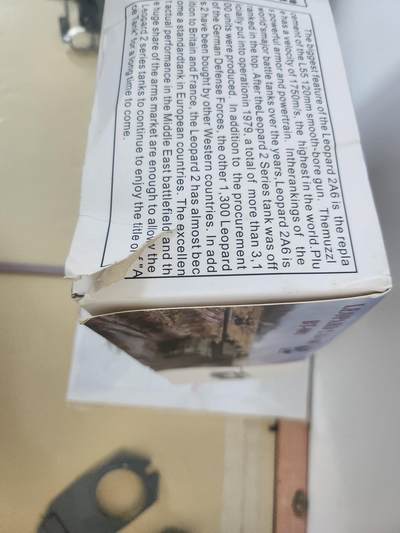 南水社第5次拍卖  Border 1/35 德国豹2A5/A6主战坦克模型（BT-002）已开封板件未组 含说明书、水贴及全金属炮管 默认盒全损