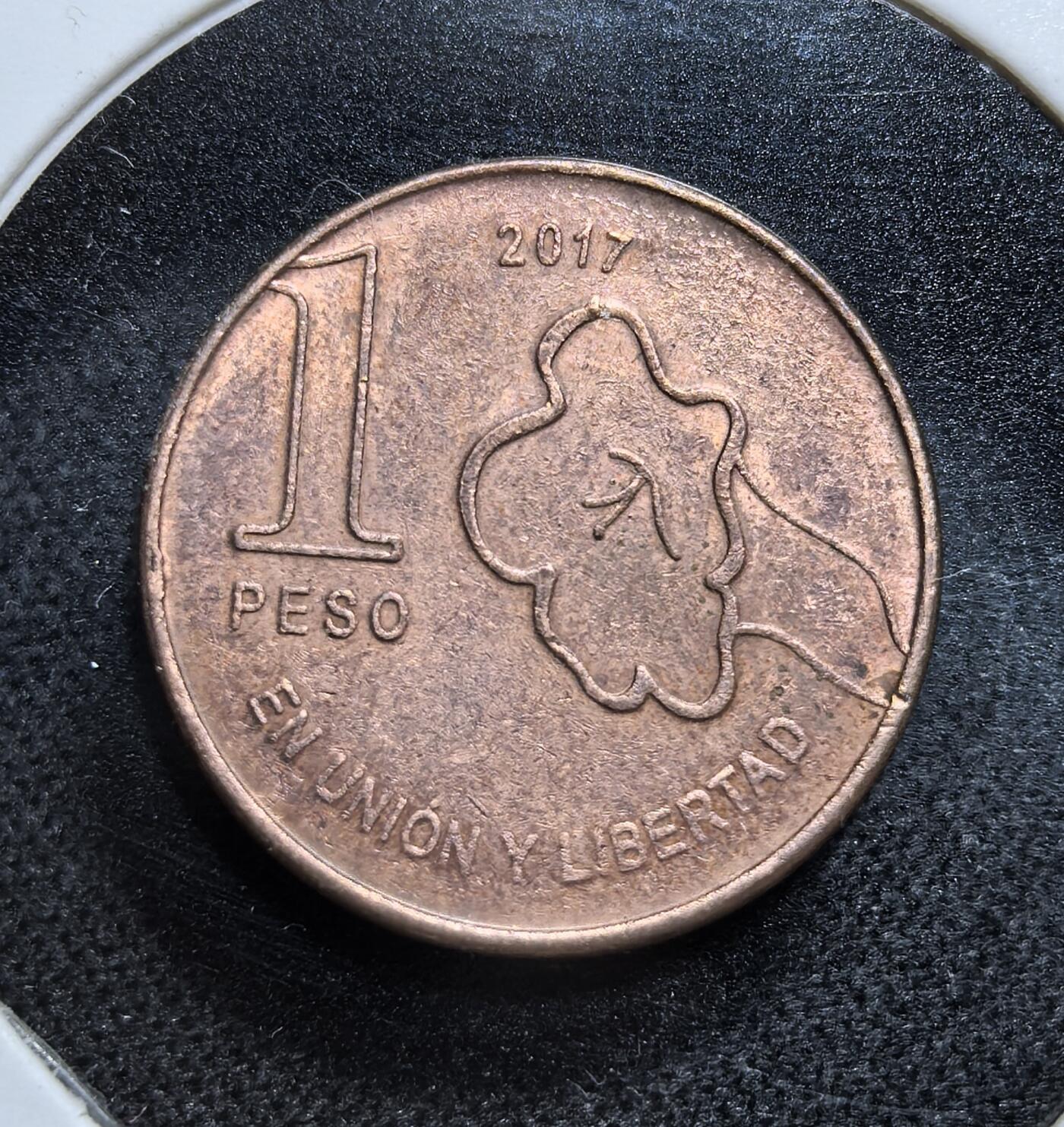 外国优质老铜币纪念币银币专场，周六晚上九点倒数截拍，满百包邮，节前出差在外，5月3日统一发货,可寄存半年，喜欢朋友微信扫描二维码可直接参拍