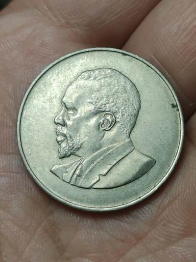 2026年第四十八场(总第二百一十七场）外国好品散币场(免佣金) 肯尼亚🇰🇪1966年1先令(独立后首套流通硬币，首发年仅发行3年)