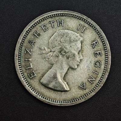 【淘币小摊】实时拍第八百九十八拍   小银币场    每周一统一发货 南非1954年伊丽莎白二世一先令银币