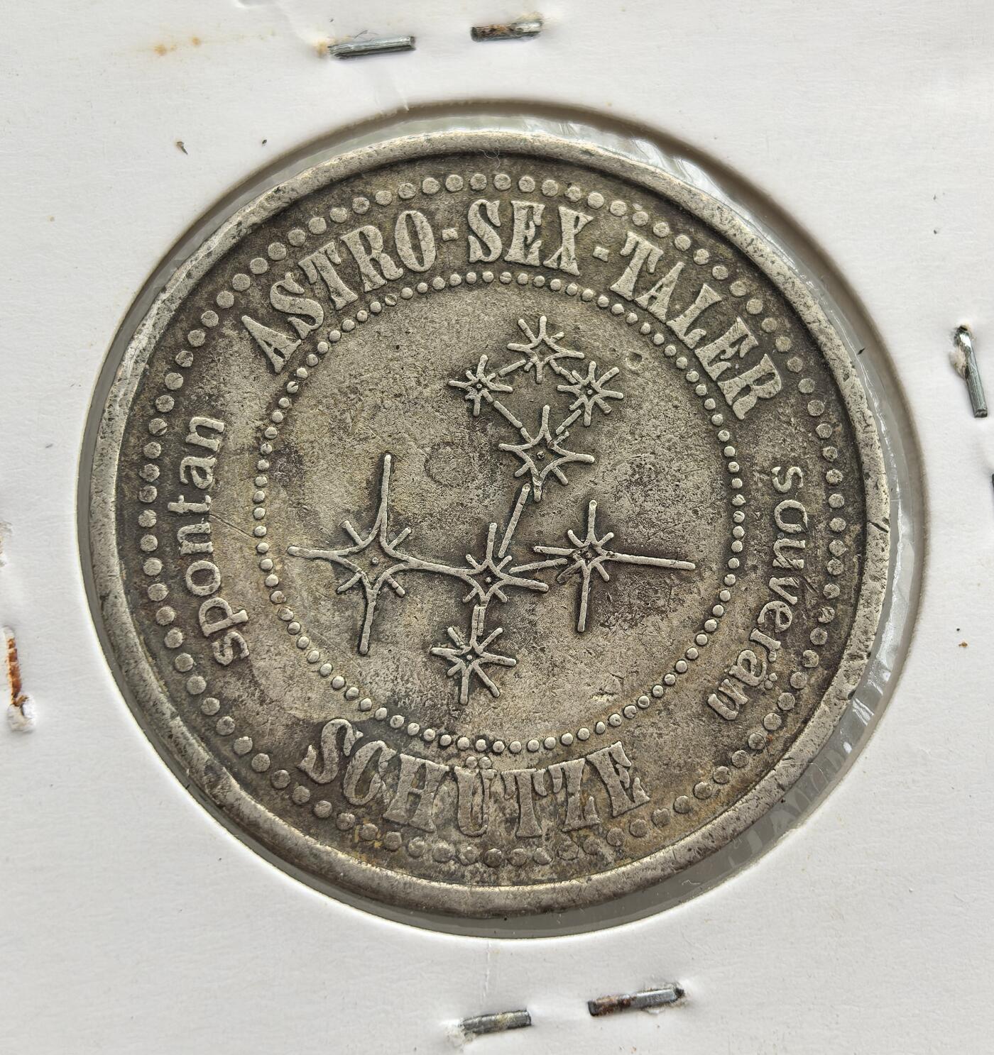 外国优质老铜币纪念币银币专场，周六晚上九点倒数截拍，满百包邮，节前出差在外，5月3日统一发货,可寄存半年，喜欢朋友微信扫描二维码可直接参拍