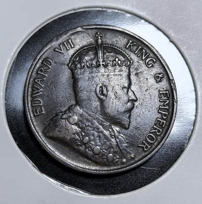 外国优质老铜币纪念币银币专场，周六晚上九点倒数截拍，满百包邮，节前出差在外，5月3日统一发货,可寄存半年，喜欢朋友微信扫描二维码可直接参拍 英属香港1904年一仙铜币H版，正面为英王爱德华七世像，背面铸 “香港一仙” 中英文字样，是英国殖民统治时期香港的流通辅币，见证了当时的殖民地货币体系。