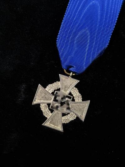 戎马世界章牌大赏第115期 德国二战公务员25年服役奖章