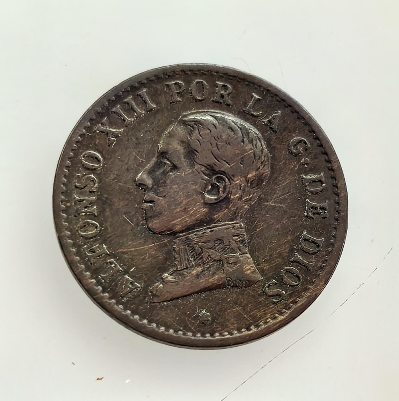 外国优质老铜币纪念币银币专场，周六晚上九点倒数截拍，满百包邮，节前出差在外，5月3日统一发货,可寄存半年，喜欢朋友微信扫描二维码可直接参拍