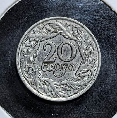 外国优质老铜币纪念币银币专场，周六晚上九点倒数截拍，满百包邮，节前出差在外，5月3日统一发货,可寄存半年，喜欢朋友微信扫描二维码可直接参拍 波兰第二共和国1923年20 格罗什，正面为波兰国徽白鹰，发行于一战后重建时期，是波兰独立初期货币改革的见证。