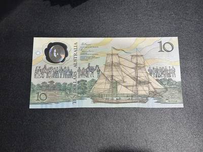 《外钞收藏家》第六百三十一期（五一假期场）（长期征集拍品、欢迎藏友们联系合作） 澳大利亚10元 塑料钞 纪念钞 全新UNC