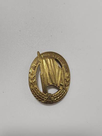 南水社第5次拍卖  东德NVA国家人民军体育技能证章