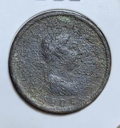 外国优质老铜币纪念币银币专场，周六晚上九点倒数截拍，满百包邮，节前出差在外，5月3日统一发货,可寄存半年，喜欢朋友微信扫描二维码可直接参拍 英国乔治三世1806 年1 便士大铜币直径34mm，重17g，由伯明翰索霍造币厂铸造。币面已严重锈蚀，但仍能看出年份与乔治三世头像轮廓，背面本应为不列颠女神坐像，是英国工业革命早期货币体系的见证。