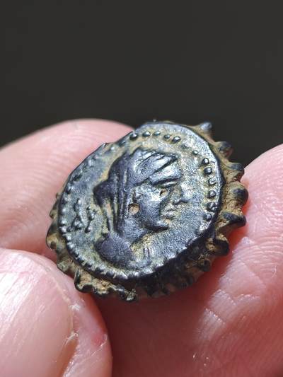 星盘世界钱币 5.2年度精品币大拍 一周年抽奖活动 少见！黎凡特地区 塞琉古帝国 公元前175-164年 安条克四世·神显者 锯齿边缘铜币 阿克造币厂