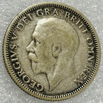 文馨钱币收藏第 302 场，国外回流老铜币，中东阿拉伯地区，拉美等国货币，30 号 1 号二连拍，长期接代拍业务，预计 4 月 4-5 号发货 1928 年英国乔治五世 1 先令银币也 5.6 克 500 银