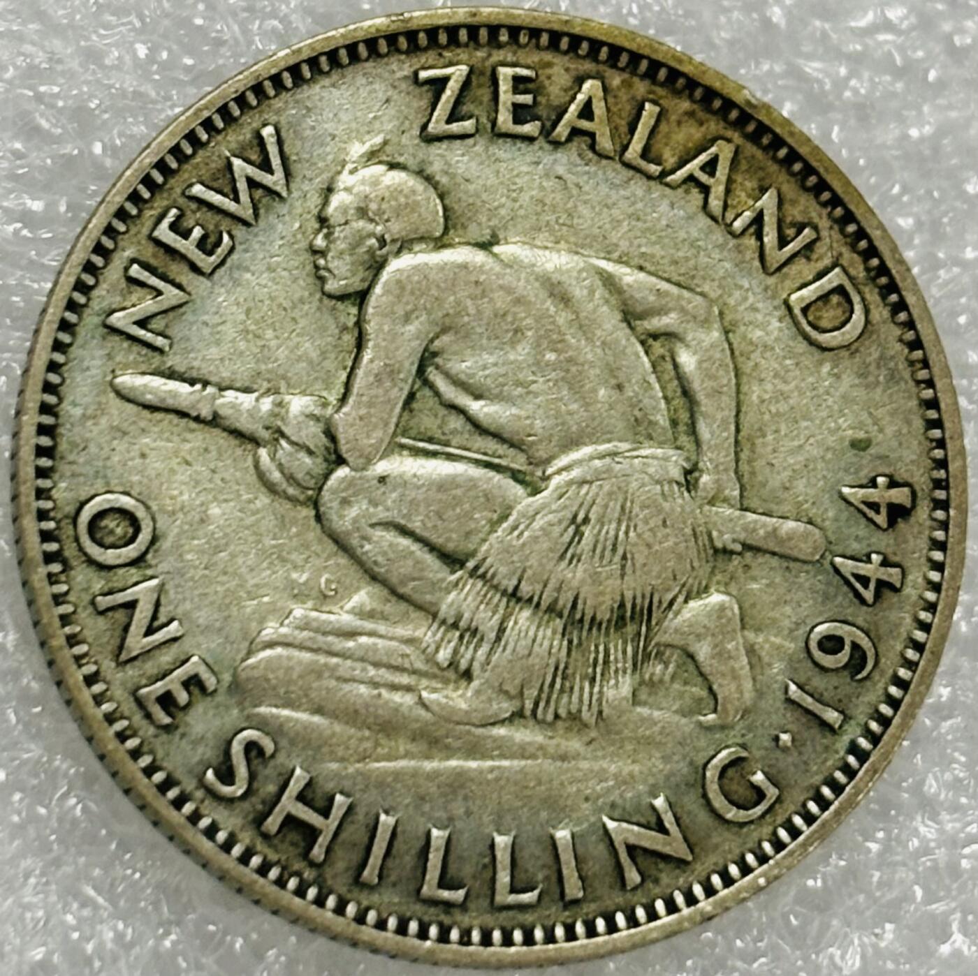 文馨钱币收藏第 302 场，国外回流老铜币，中东阿拉伯地区，拉美等国货币，30 号 1 号二连拍，长期接代拍业务，预计 4 月 4-5 号发货