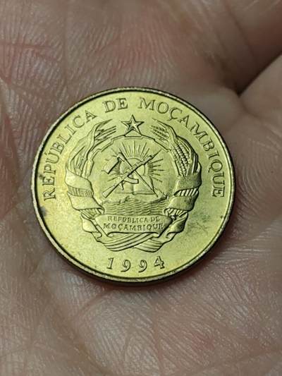 2026年第四十八场(总第二百一十七场）外国好品散币场(免佣金) 莫桑比克🇲🇿1994年5梅蒂卡尔(独立后第三套流通硬币)