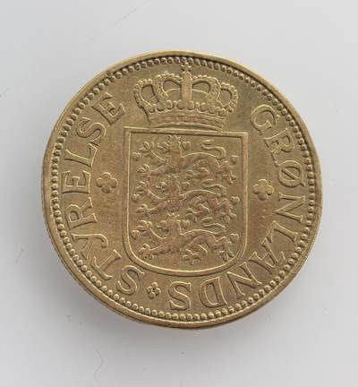 外国优质老铜币纪念币银币专场，周六晚上九点倒数截拍，满百包邮，节前出差在外，5月3日统一发货,可寄存半年，喜欢朋友微信扫描二维码可直接参拍 丹麦属地格陵兰自治政府1926 年1 克朗铜币，币面的北极熊和丹麦王室盾徽，见证了丹麦对格陵兰的殖民统治与地方货币体系。