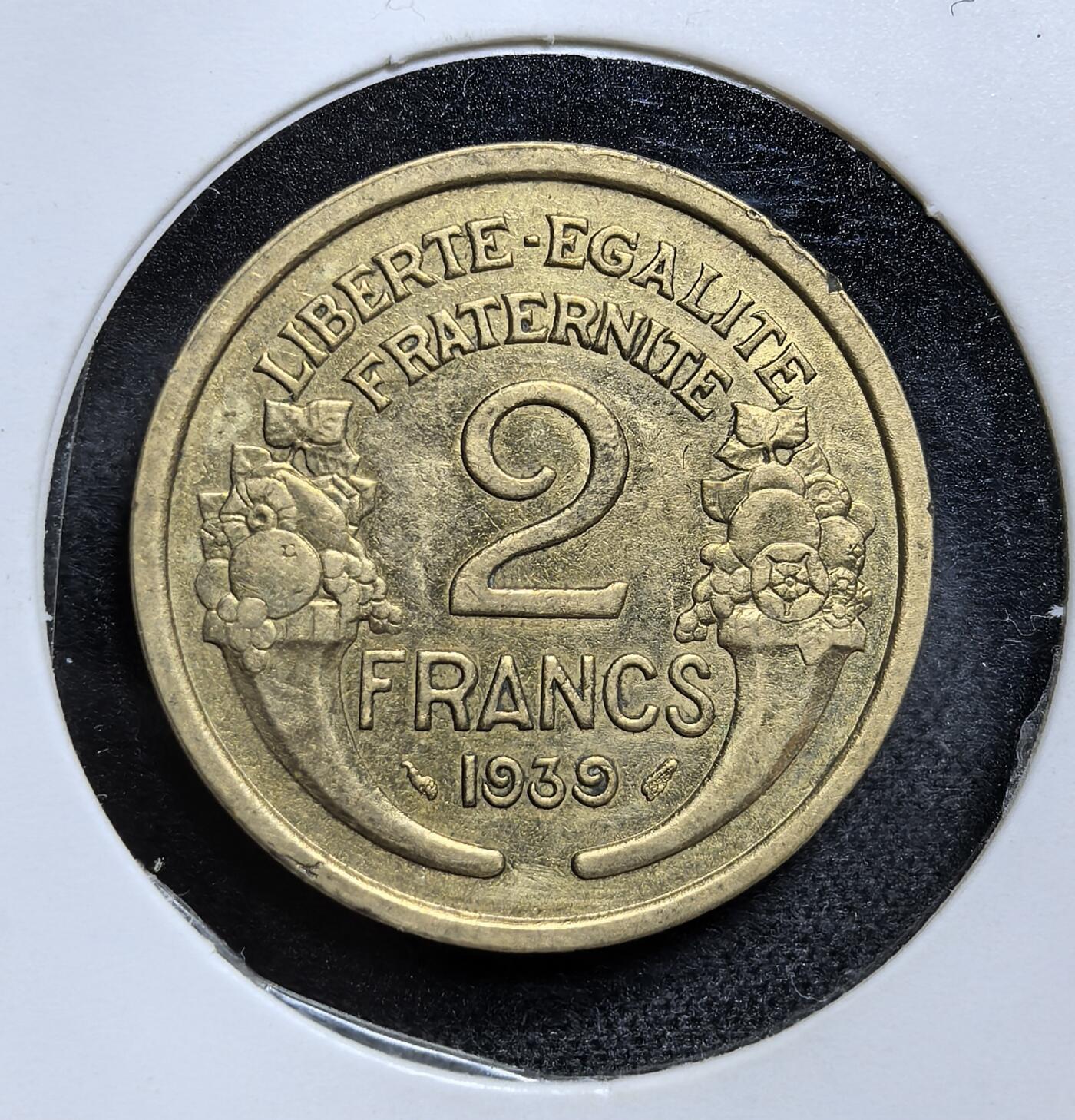 外国优质老铜币纪念币银币专场，周六晚上九点倒数截拍，满百包邮，节前出差在外，5月3日统一发货,可寄存半年，喜欢朋友微信扫描二维码可直接参拍