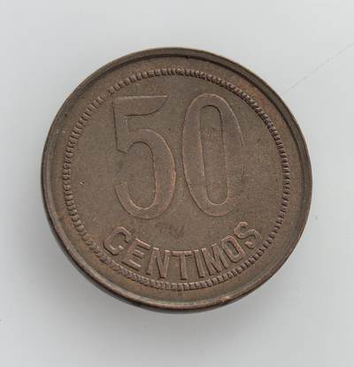 外国优质老铜币纪念币银币专场，周六晚上九点倒数截拍，满百包邮，节前出差在外，5月3日统一发货,可寄存半年，喜欢朋友微信扫描二维码可直接参拍 欧洲老藏家币藏-西班牙内战1937 年共和派50分，象征共和理想，是战乱中流通的辅币，见证了共和政府的战时经济与动荡时局。