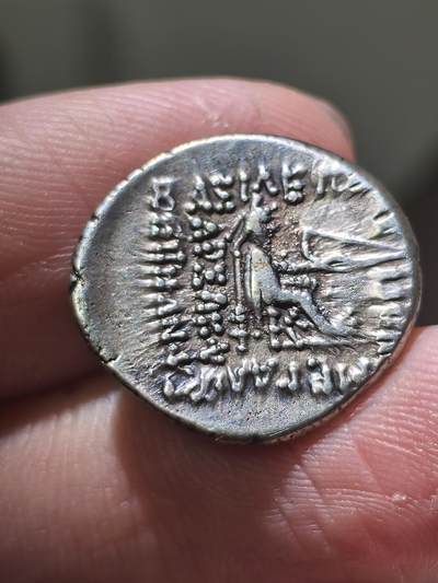 星盘世界钱币 5.2年度精品币大拍 一周年抽奖活动 帕提亚帝国，米特拉达特斯二世1德拉克马银币，埃克巴塔纳哈马丹造币厂打制，打制居中，帕提亚帝国早期银币的经典品种，十分热门