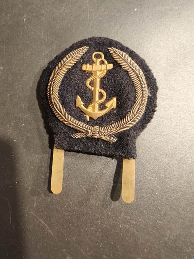 老王徽章第194期 - 法国海军帽徽