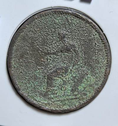 外国优质老铜币纪念币银币专场，周六晚上九点倒数截拍，满百包邮，节前出差在外，5月3日统一发货,可寄存半年，喜欢朋友微信扫描二维码可直接参拍 英国乔治三世1806 年1 便士大铜币直径34mm，重17g，由伯明翰索霍造币厂铸造。币面已严重锈蚀，但仍能看出年份与乔治三世头像轮廓，背面本应为不列颠女神坐像，是英国工业革命早期货币体系的见证。