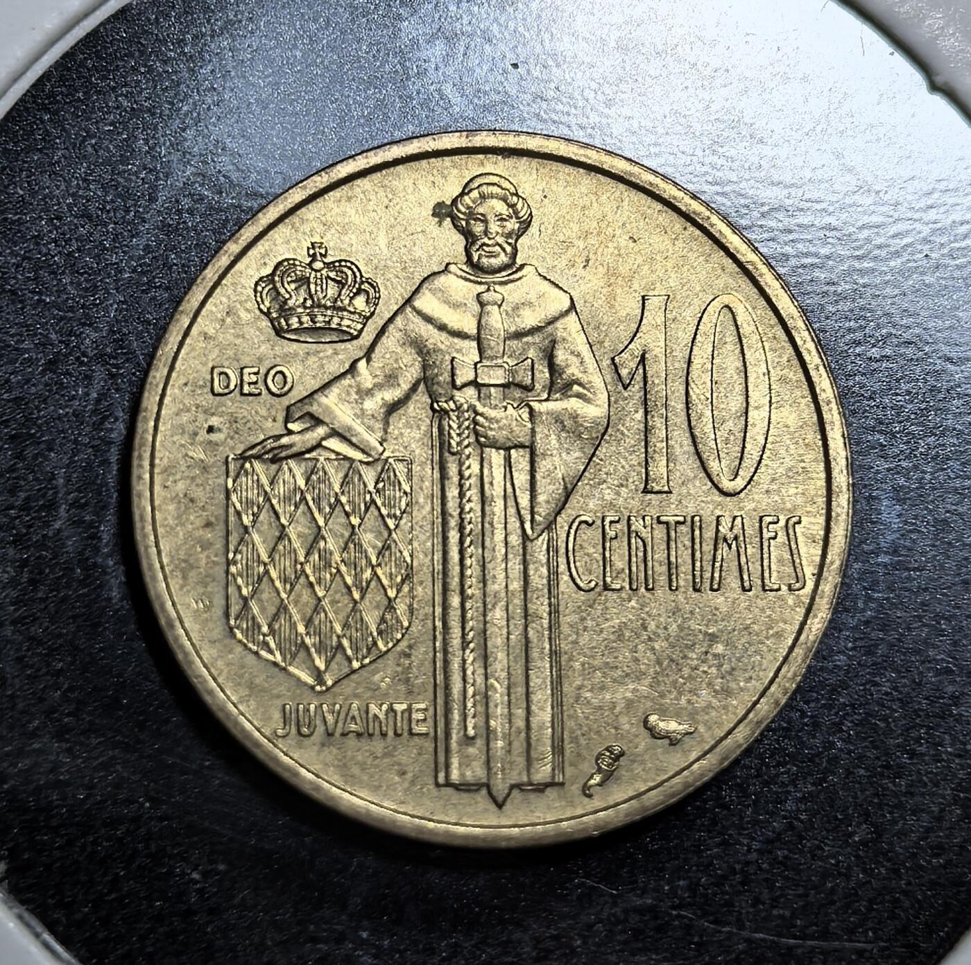 外国优质老铜币纪念币银币专场，周六晚上九点倒数截拍，满百包邮，节前出差在外，5月3日统一发货,可寄存半年，喜欢朋友微信扫描二维码可直接参拍