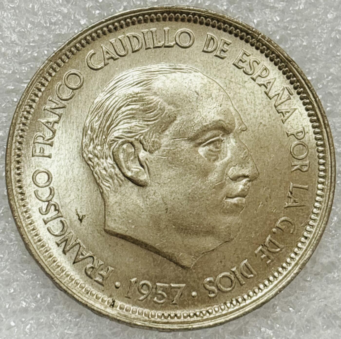 文馨钱币收藏第 302 场，国外回流老铜币，中东阿拉伯地区，拉美等国货币，30 号 1 号二连拍，长期接代拍业务，预计 4 月 4-5 号发货