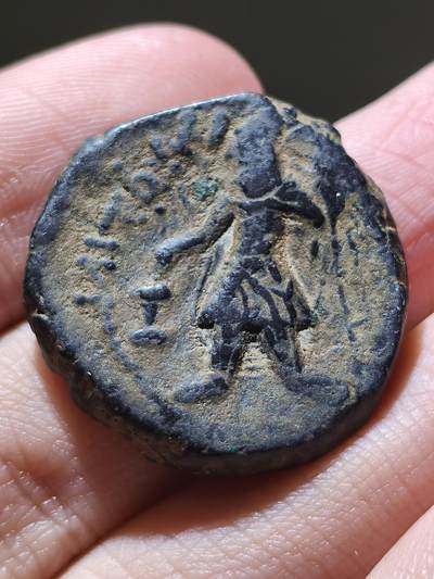 星盘世界钱币 5.2年度精品币大拍 一周年抽奖活动 贵霜帝国 · 迦腻色伽一世15.55g（约公元127/8–152年）四德拉克马铜币主铸币厂：卡皮沙（贝格拉姆） 太阳神米罗（密特拉）