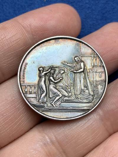 《竞宝斋》第485场 周日，周一，周二 3场连拍 （全场包邮）20级店铺 欢迎送拍 法国结婚纪念银章，11.89g，30mm，蜜蜂边铭