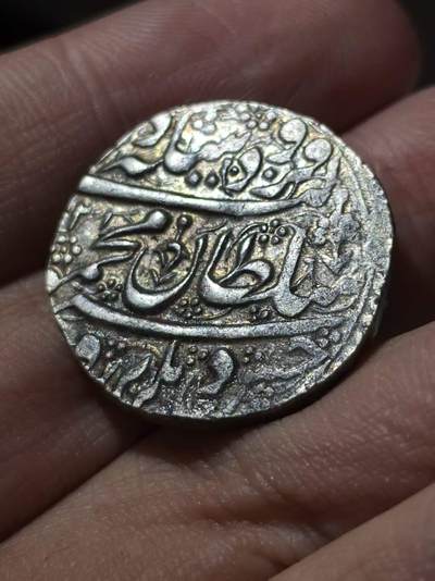 星盘世界钱币 5.2年度精品币大拍 一周年抽奖活动 极品！阿富汗杜兰尼王朝大银币，马穆德沙·杜兰尼，未流通品相，彩色包浆非常漂亮，精美,基本上是打制工艺的巅峰了