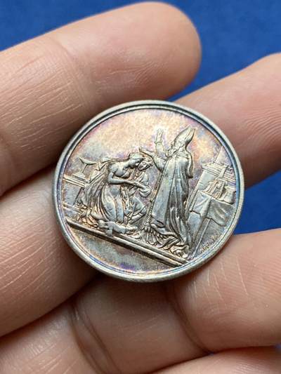 《竞宝斋》第485场 周日，周一，周二 3场连拍 （全场包邮）20级店铺 欢迎送拍 法国婚礼纪念银章，9.9g，27.4mm，油灯银标，1872年使用刻字。