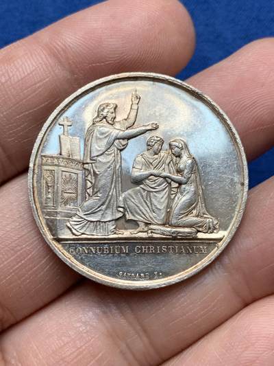 《竞宝斋》第485场 周日，周一，周二 3场连拍 （全场包邮）20级店铺 欢迎送拍 法国结婚纪念银章，16.22g，33.6mm，1879年仅铸造一年烟斗边铭