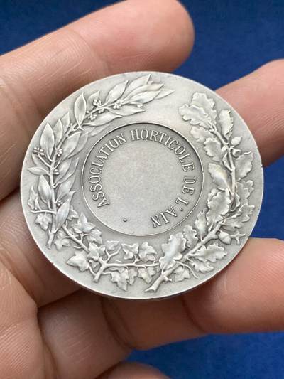 《竞宝斋》第485场 周日，周一，周二 3场连拍 （全场包邮）20级店铺 欢迎送拍 法国H.Dubois 玛丽安娜银章，艾因省园艺协会，34.55g，40.9mm，丰饶角1argent边铭