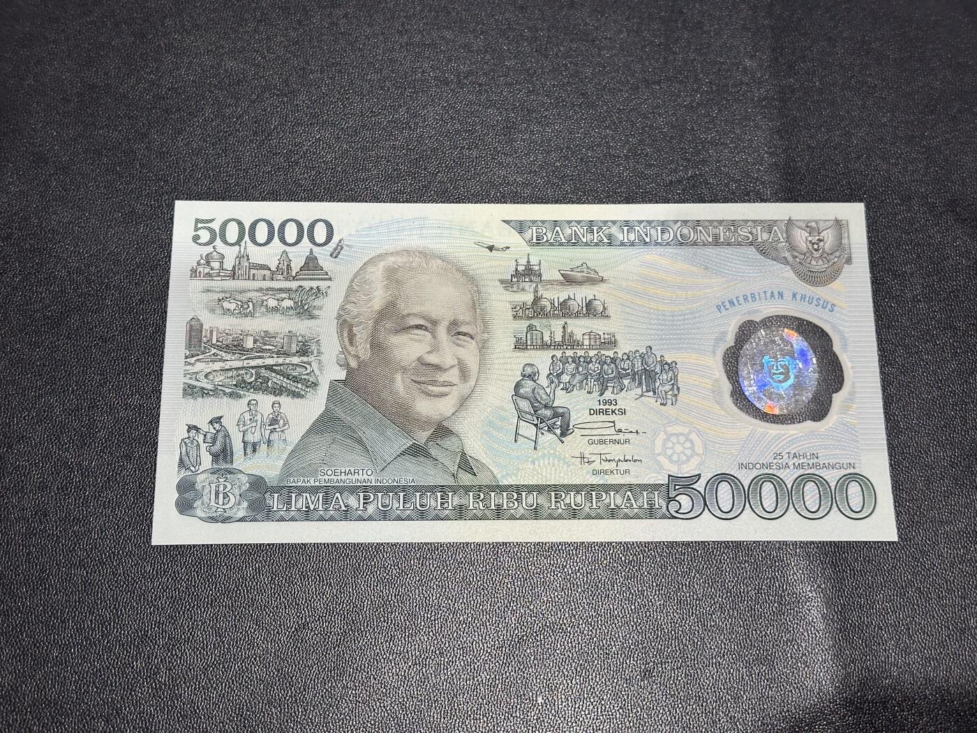 《外钞收藏家》第六百三十一期（五一假期场）（长期征集拍品、欢迎藏友们联系合作）