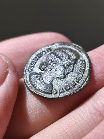 星盘世界钱币 5.2年度精品币大拍 一周年抽奖活动 古罗马福斯塔(君士坦丁大帝之妻)正面铭文：FLAV MAX - FAVSTA AVG正面图案：福斯塔衣袍半身像，右向，头发束成小发髻