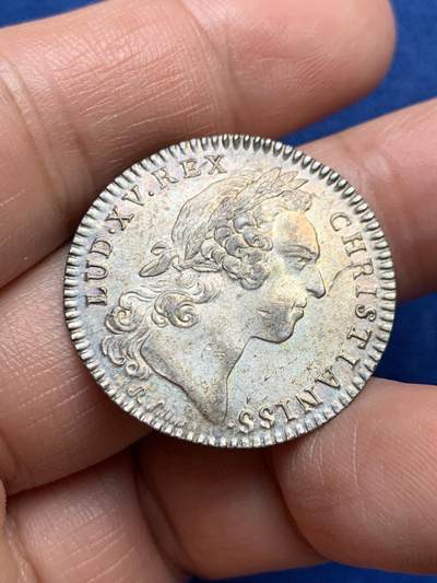 《竞宝斋》第485场 周日，周一，周二 3场连拍 （全场包邮）20级店铺 欢迎送拍 法国1754年巴黎地方行政选举银质jeton，6.16g，28.4mm