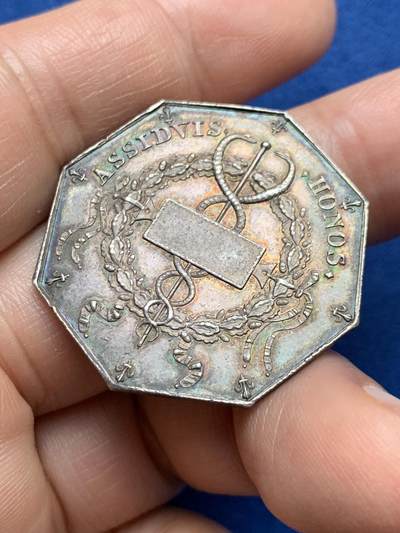 《竞宝斋》第485场 周日，周一，周二 3场连拍 （全场包邮）20级店铺 欢迎送拍 法国八角银章，里昂市议会，13.47g，32.1mm，早期无边铭