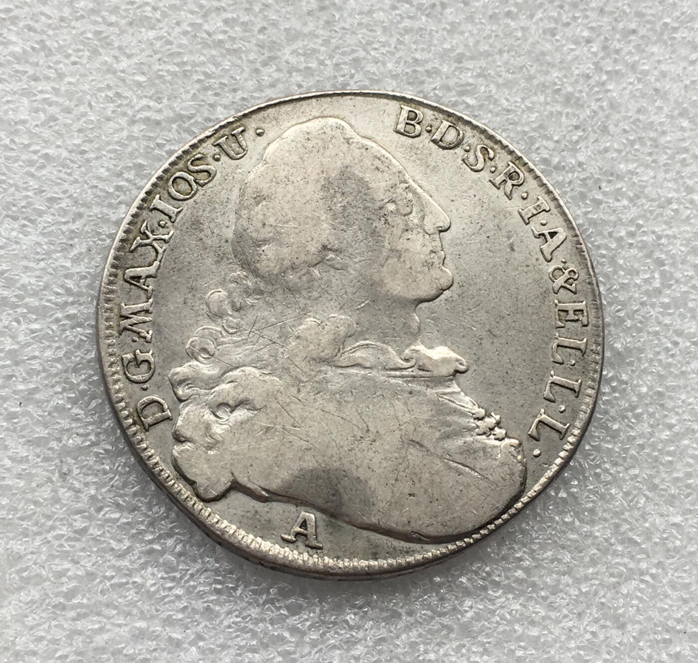 世界钱币专场拍卖 每周二开拍