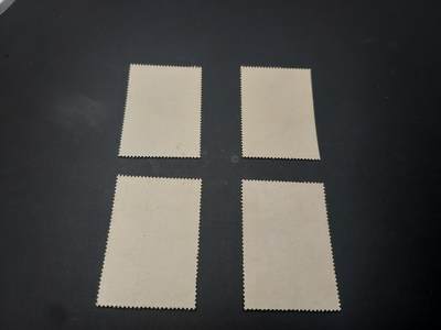 博彦收藏 5月6日 8点 邮票专场 中国 戏剧纪念票一套 有黄 上品