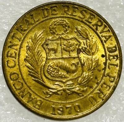 文馨钱币收藏第 302 场，国外回流老铜币，中东阿拉伯地区，拉美等国货币，30 号 1 号二连拍，长期接代拍业务，预计 4 月 4-5 号发货 原铜光好品 1970 年秘鲁 5 分铜币