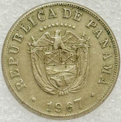 文馨钱币收藏第 302 场，国外回流老铜币，中东阿拉伯地区，拉美等国货币，30 号 1 号二连拍，长期接代拍业务，预计 4 月 4-5 号发货 早期 1967 年巴拿马 5 分