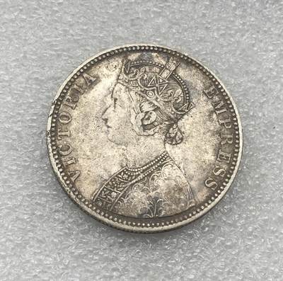 世界钱币专场拍卖 每周二开拍 1889年英属印度维多利亚青年皇冠1卢比银币