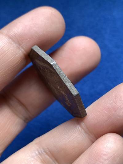 《竞宝斋》第485场 周日，周一，周二 3场连拍 （全场包邮）20级店铺 欢迎送拍 法国路易十八戎装像东部盐矿公司八角银质代币，15.24g，30.6mm，早期无边铭