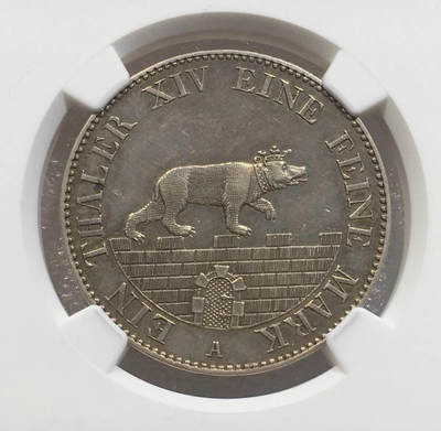 世界钱币专场拍卖 每周二开拍 加重版NGC AU 1852年德国小熊爬墙1泰勒银币
