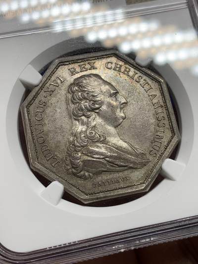 《竞宝斋》第485场 周日，周一，周二 3场连拍 （全场包邮）20级店铺 欢迎送拍 NGC MS62 法国八角银质代币，路易十六头像勒阿弗尔团结保险公司，大力神赫拉克勒斯折断公牛的角赠送给审慎之神普鲁登斯