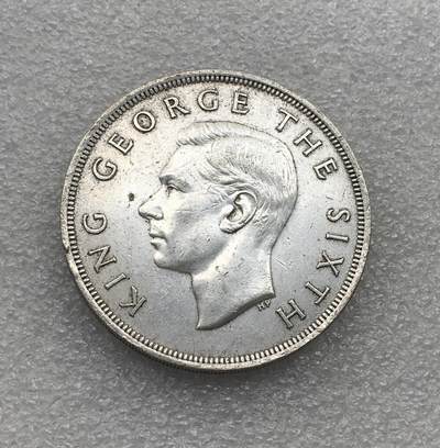 世界钱币专场拍卖 每周二开拍 1949年新西兰乔治六世一克朗银币 28.2