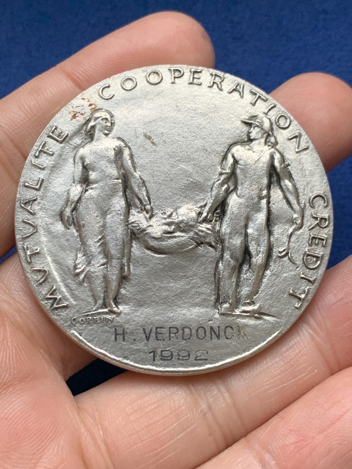 《竞宝斋》第485场 周日，周一，周二 3场连拍 （全场包邮）20级店铺 欢迎送拍