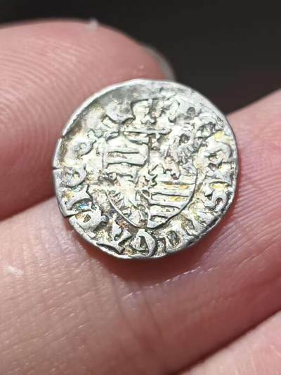 星盘世界钱币 5.2年度精品币大拍 一周年抽奖活动 美品！中世纪银币少见品种，匈牙利的西吉斯蒙德，双十字架，打制完美，光度非常好，国内见不到的品相