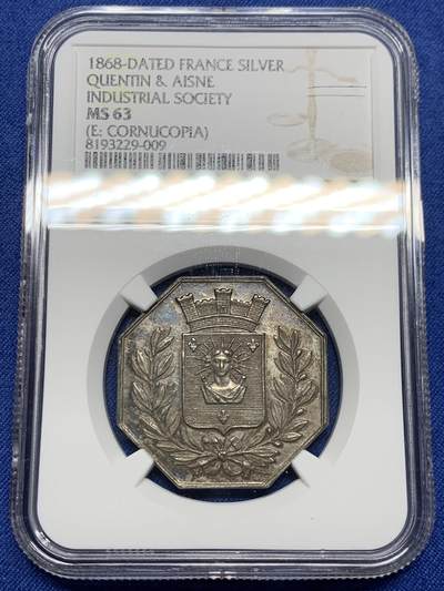 《竞宝斋》第485场 周日，周一，周二 3场连拍 （全场包邮）20级店铺 欢迎送拍 NGC MS63 法国圣康坦和埃纳工业协会成立八角银质代币