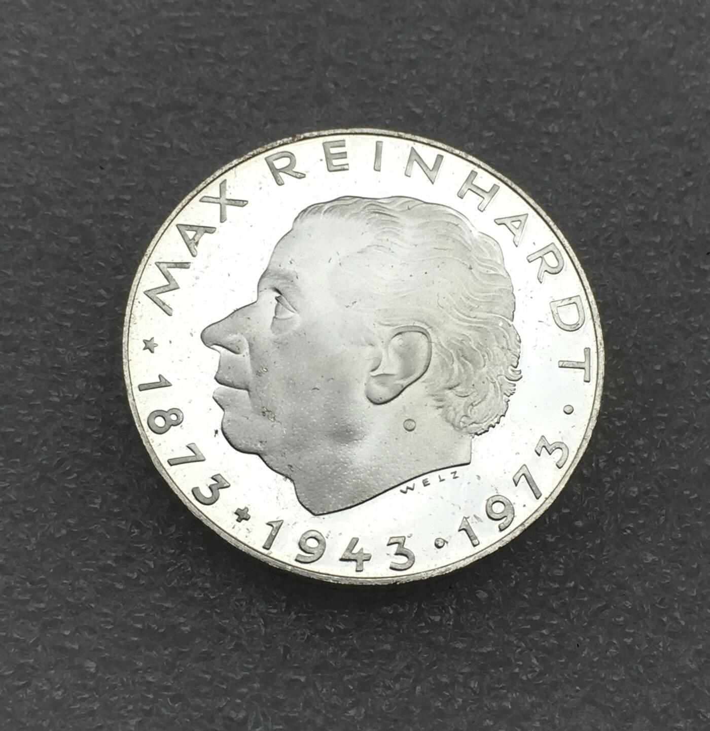 世界钱币专场拍卖 每周二开拍