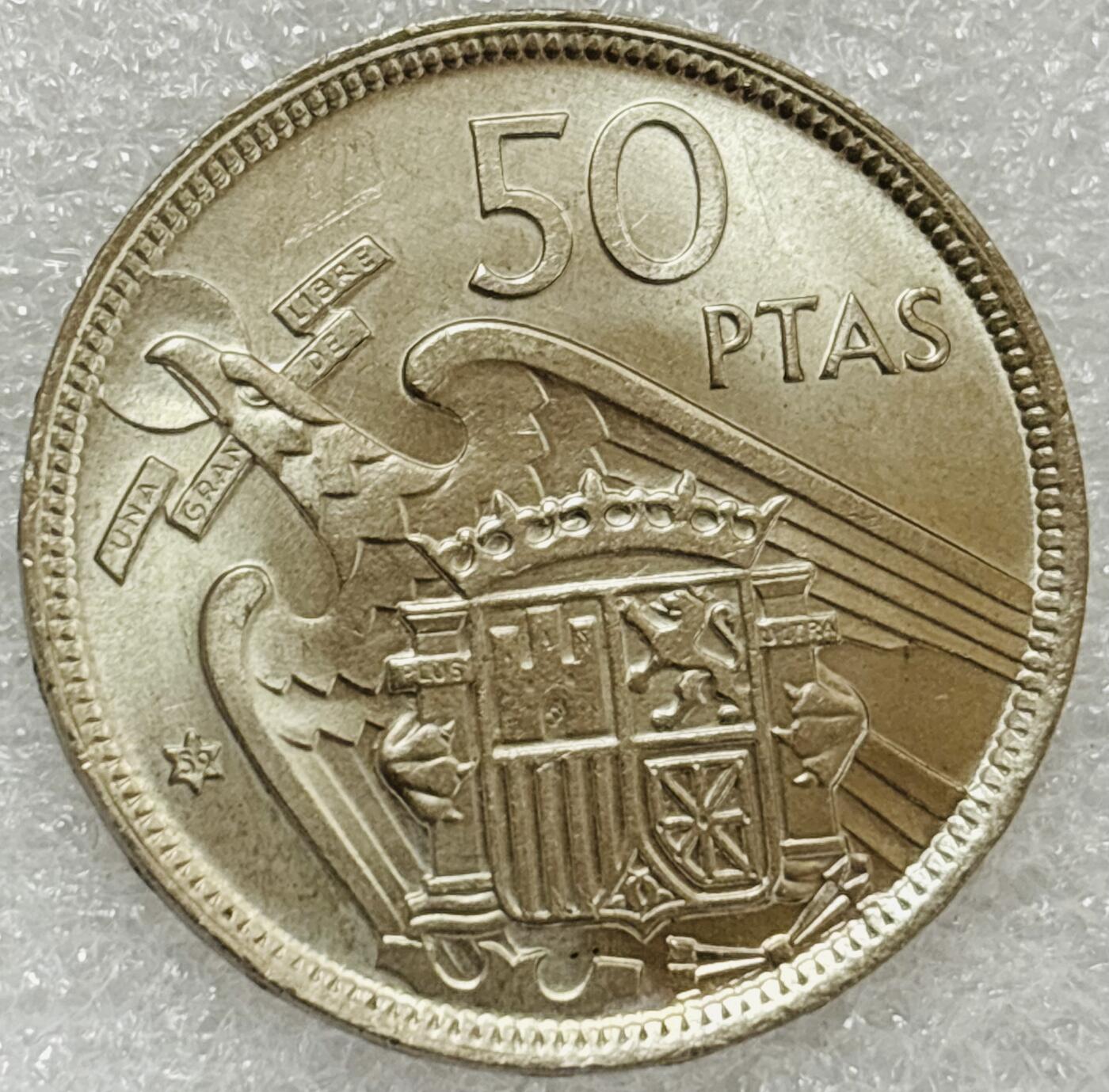 文馨钱币收藏第 302 场，国外回流老铜币，中东阿拉伯地区，拉美等国货币，30 号 1 号二连拍，长期接代拍业务，预计 4 月 4-5 号发货